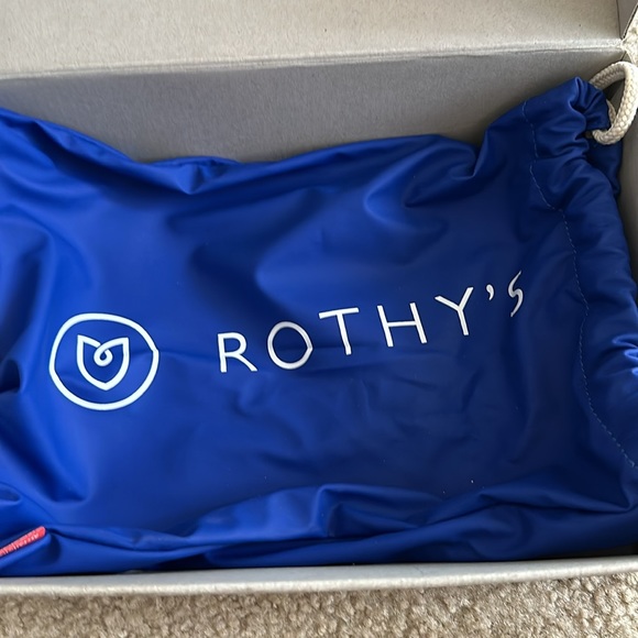 NWB Original Rothy’s Round Toe Flats - Picture 4 of 5